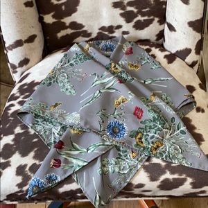Grey and floral wild rag 34”